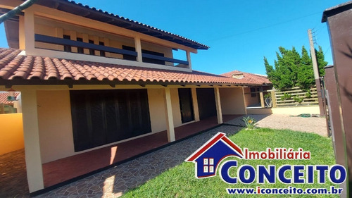 Imagem 2 de 30 de C437 - Lindo Sobrado A 150 Metros Do Mar No Balneário Mariluz