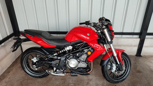 Imagen 8 de 25 de Benelli Tnt 300