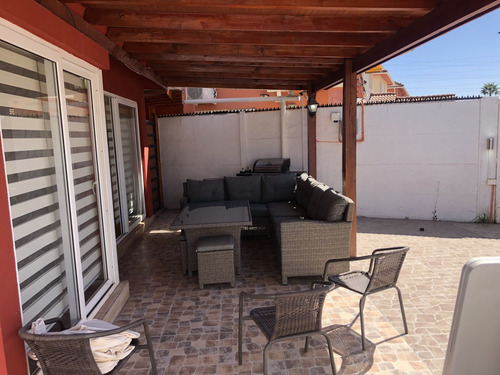 Arrienda Casa 3 Dorm, 3 Baños Sector Residencial Las Orquide