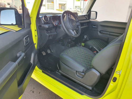 Imagen 6 de 8 de Suzuki Jimmy G Mini Brabus