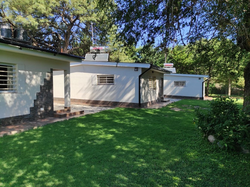 Imagen 1 de 8 de Espectacular Complejo De Casas Cabañas- Venta En B° La Toma, Capilla Del Monte, Córdoba (01-491)