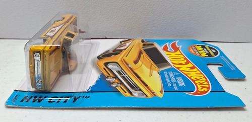Hot Wheels Custom 62 Chevy Hw City Tm 1:64 Amarillo (Usado)