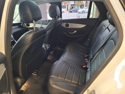 Imagen 9 de 10 de Mercedes Benz Glc300