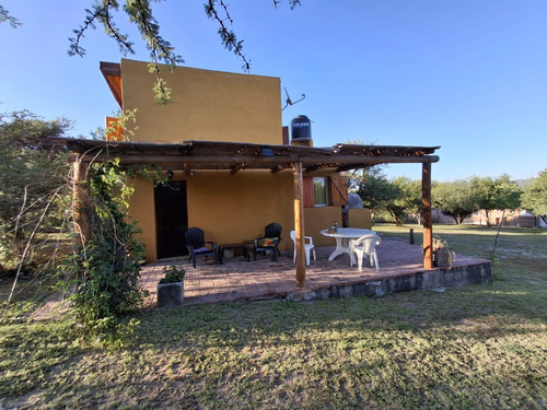 Casa En Nono, Córdoba Sobre 2 Terrenos C/ Escritura