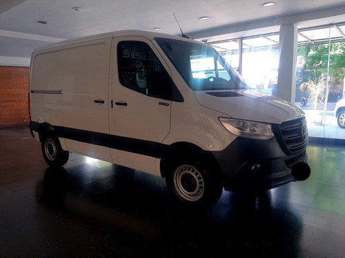 Imagen 6 de 13 de Mercedes-benz Sprinter 311 Cdi Street