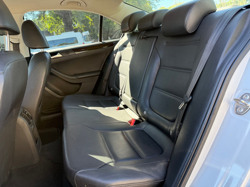 Volkswagen Vento 1.4 Highline 150cv At