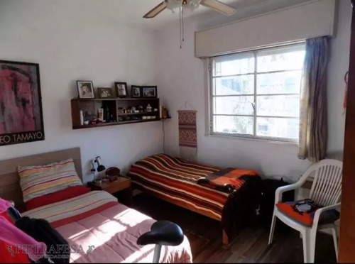 Casa En Venta 2 Dormitorios, 1 Baño, Balcón, Azotea Y Garaje-josé Antonio Cabrera -unión