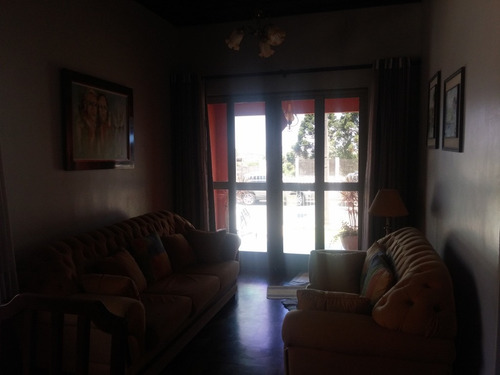 Imagem 3 de 27 de Casa Residencial Para Venda - 11220
