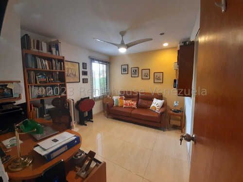 Vendo Hermoso Apartamento Las Mesetas Yf