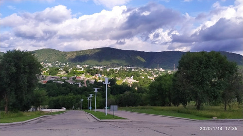 Lote Con Vista   Altos De Carlos Paz  Escritura. Seguridad