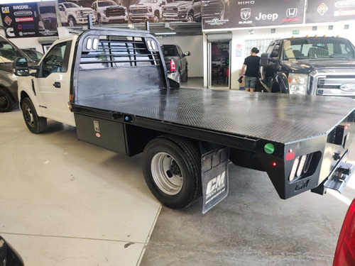 2019 F-350 Cab Sencilla Diesel 4x2 Plataforma