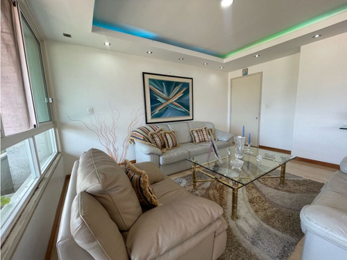Vendo Apartamento 127m2 Escampadero 3816