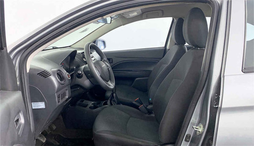 Imagen 9 de 15 de 111781 - Dodge Attitude 2017 Con Garantía