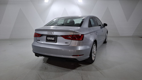 Audi A3 1.8 TFSI ATTRACTION PLUS S TRONIC