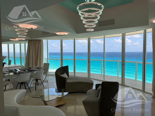 Departamento En Venta En Zona Hotelera Cancun