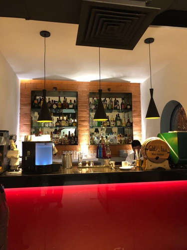 Traspaso De Local Para Restaurante