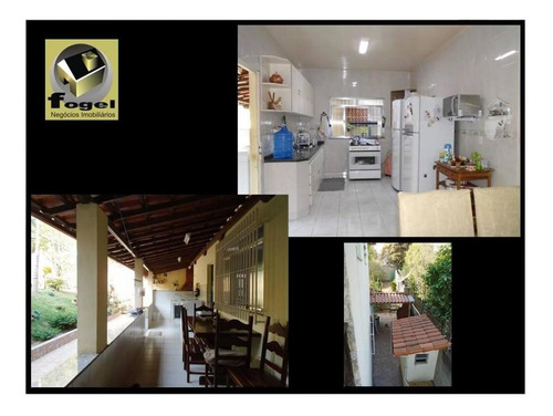 Imagem 9 de 20 de Santa Maria / Juiz De Fora - Casa 3/4 (1 Suíte) - Ampla Cozinha Planejada - Amplo Quintal C Árvores E Horta - Amplo Terreno - Ca0185