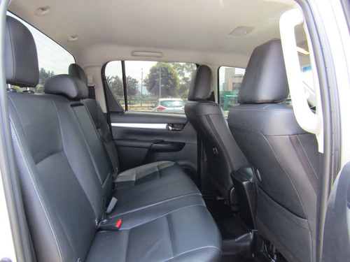 Toyota Hilux 2.8 Cc Automática Full 4x4