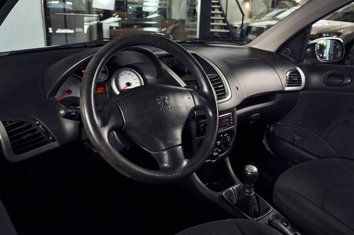 Peugeot 207 1.4 Allure 75cv
