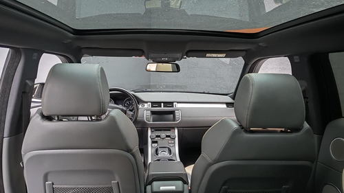 Land Rover Range Rover Evoque 2.0 Si4 Dynamic Black 5p