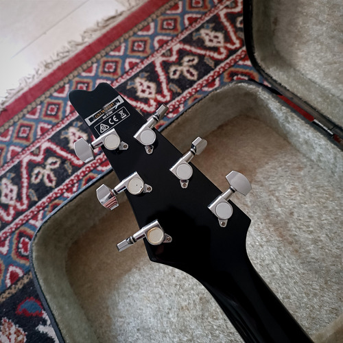 Ibanez Paul Stanley Ps40 ( Schecter, Ltd, Jackson, Iceman ) Diestro Negro Palo De Rosa (Usado)