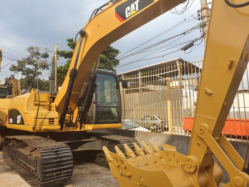 Imagem 2 de 10 de Escavadeira Caterpillar 315dl 2015