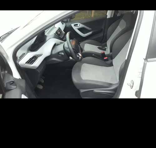 Peugeot 208 1.5 Active 2014