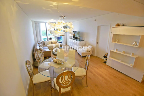Venta Apartamento Un Dormitorio Punta Del Este Playa Brava Primera Linea Trump Tower