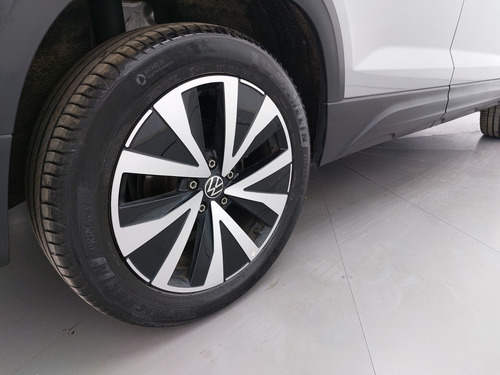 Volkswagen Taos 1.4 250 TSI TOTAL FLEX HIGHLINE AUTOMÁTICO