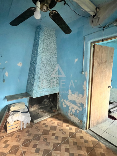 Venta Casa Las Piedras, A Pasos De Ruta 5, Padron Unico A Reformar
