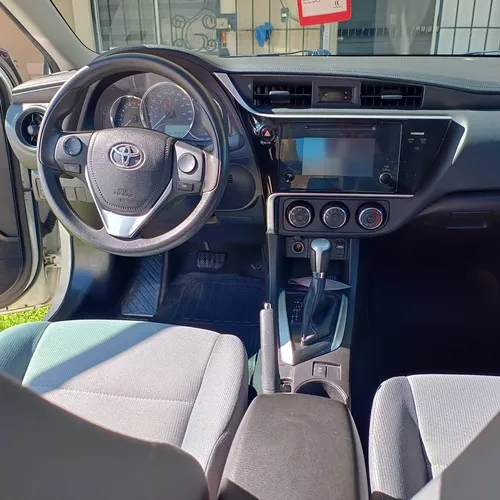 Toyota Corolla 1.8 Base Cvt