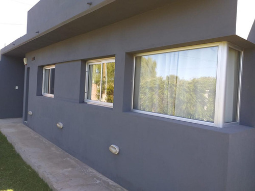Imagen 10 de 20 de Impecable Quinta En Chacabuco En Venta, Con Pileta.