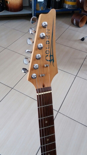 Imagem 3 de 4 de Guitarra Golden Stratocaster