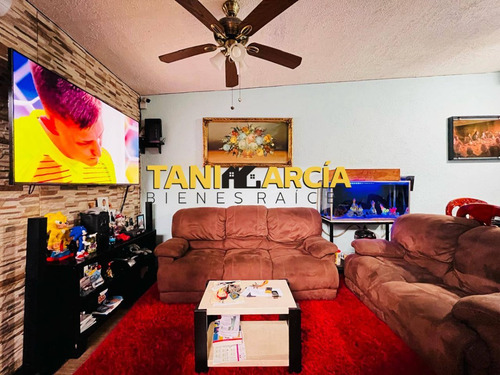 Vendo Casa Super Cómoda De 1 Nivel En Fortín.