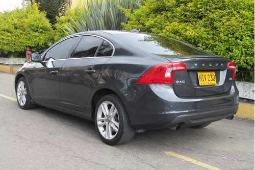 Volvo S60 2.0 Turbo T5 Premium