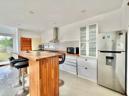 Casa De Tres Dormitorios En Venta Punta Del Este