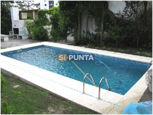 Imagen 1 de 3 de Casa Ubicada Enmansa