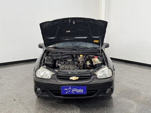 Chevrolet Classic 1.0 MPFI LIFE 8V FLEX 4P MANUAL