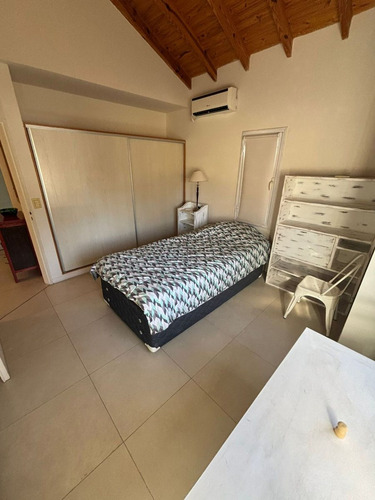 Alquiler Casa 5 Ambientes En Fincas San Vicente