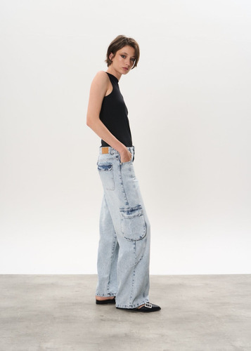 Pantalón Wide Leg Cargo De Jean Rígido Tiro Medio- Scott