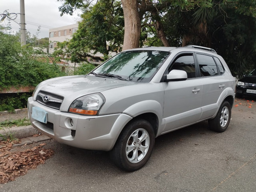 Hyundai Tucson 2.0 Gls 4x2 Flex Aut. 5p