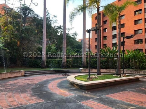 Se Vende Apartamento En Colinas De Valle Arriba Mls #24-6799