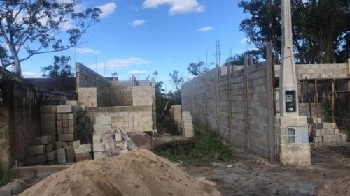 Imagem 1 de 3 de Casa Semi Acabada No Bairro Luizamar Mirim, Em Itanhaém.