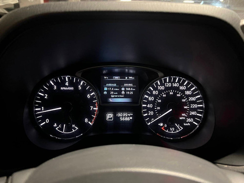 Nissan Pathfinder EXCLUSIVE 4x4
