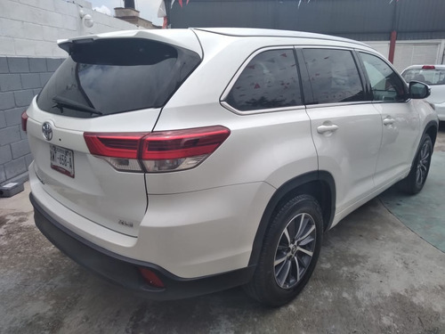 Imagen 7 de 15 de Toyota Highlander 3.5 Xle 2017