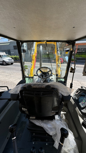 Retroexcavadora New Holland B80c 4wd Kit Nueva