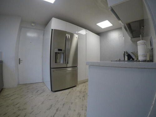 Imagen 2 de 28 de Apartamento En Venta - Las Mercedes 21-522 - Ja 04242153335