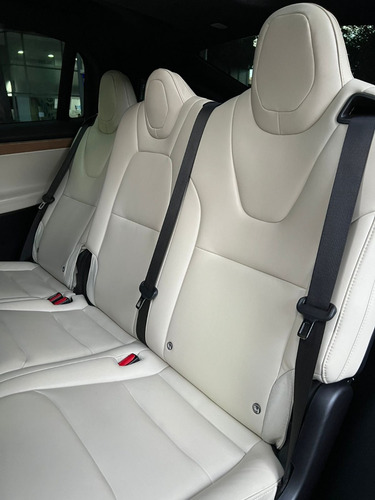 Tesla Model X Long Range Awd