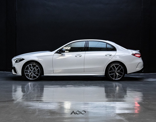 Mercedes-Benz 300 AMG Line