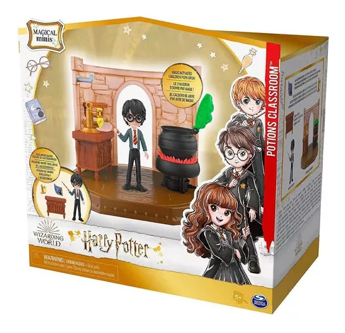 Compre Kit 4 Harry Potter - Castelo, Salas De Poções, Feitiços, Cuidados  Com Criaturas Mágicas, Adivinhação aqui na Sunny Brinquedos.